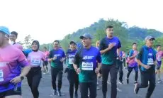 Ribuan Peserta Ikuti Bandung BEDAS Run 2025, Bupati Dadang: Diikuti Peserta Luar Negeri 