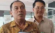 Keluarkan Kebijakan Baru, Wali Kota Cimahi Larang ASN Main Medsos di Jam Kerja