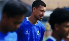 Begini Respon Thom Haye Setelah Mendapatkan Kritikan di Media Sosial