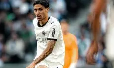 Kevin Diks Bertarung Spartan, Babak Pertama Leverkusen vs Monchengladbach Tanpa Gol