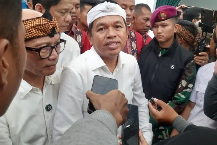 Sikap Kami: Salah Kaprah Dana Daerah