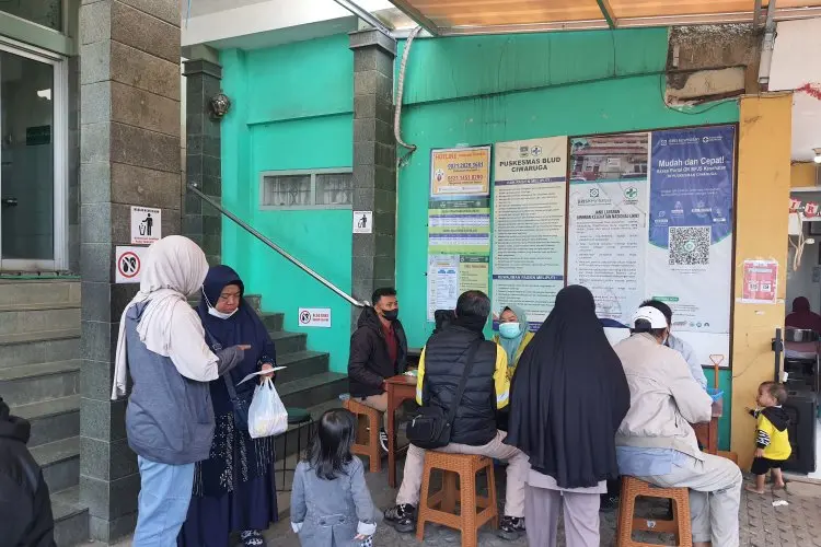 Bangunan Dempet dengan Masjid, Puskesmas Ciwaruga di Parongpong Hanya Miliki Lahan 140 Meter²
