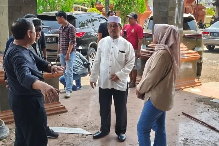 Berapa Nilai Kerugian Penjarahan Gedung DPRD Kabupaten Cirebon?