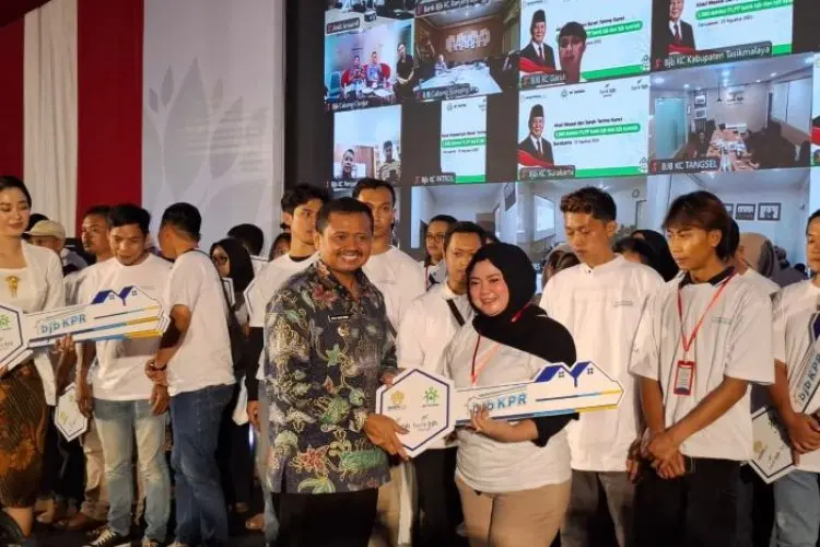1.080 Kunci Rumah Baru Diserahkan