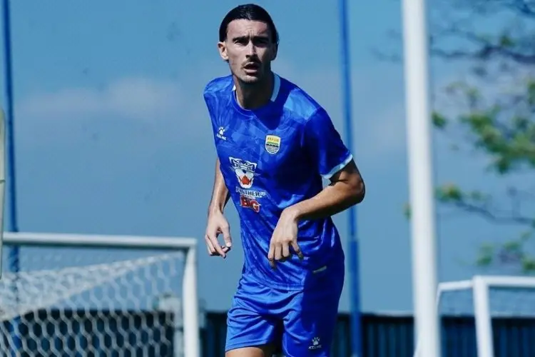Begini Kondisi Andrew Jung dan Adam Alis Jelang Persib vs Borneo FC