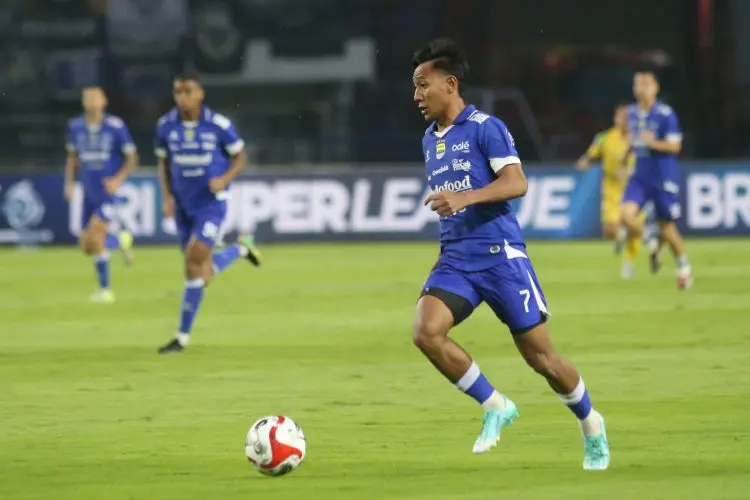 Kehabisan Tiket Persib vs Malut United? Bobotoh Masih Bisa Nonton di Sini
