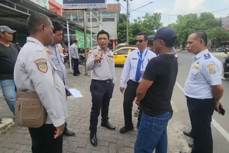 Dishub Kabupaten Cirebon akan Sanksi Jukir Liar