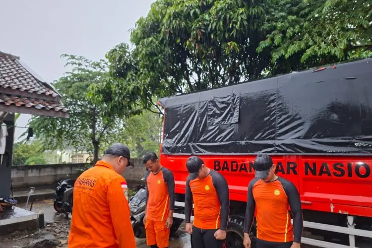 Tim SAR Bergerak Cari Dua Nelayan Hilang di Perairan Cidaun