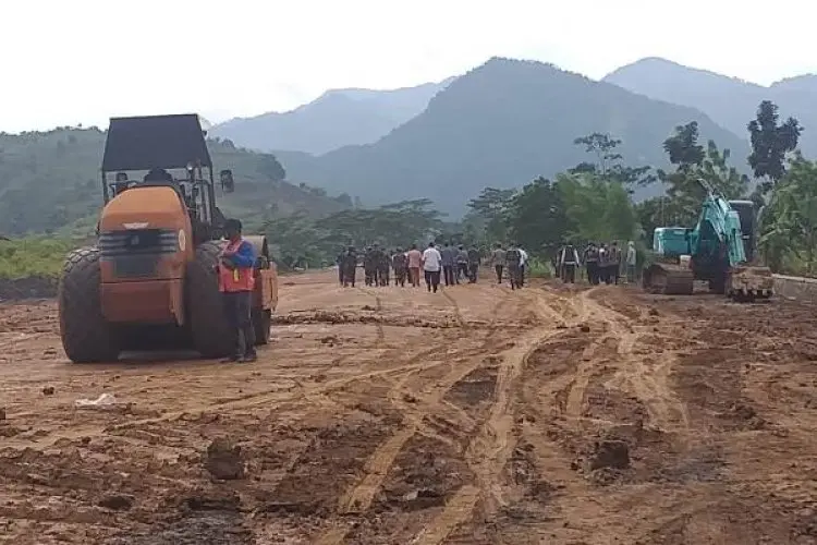 Sediakan Dana Rp180 Miliar, Jalan Tambang Mulai Dibangun Pemkab Bogor Tahun Depan