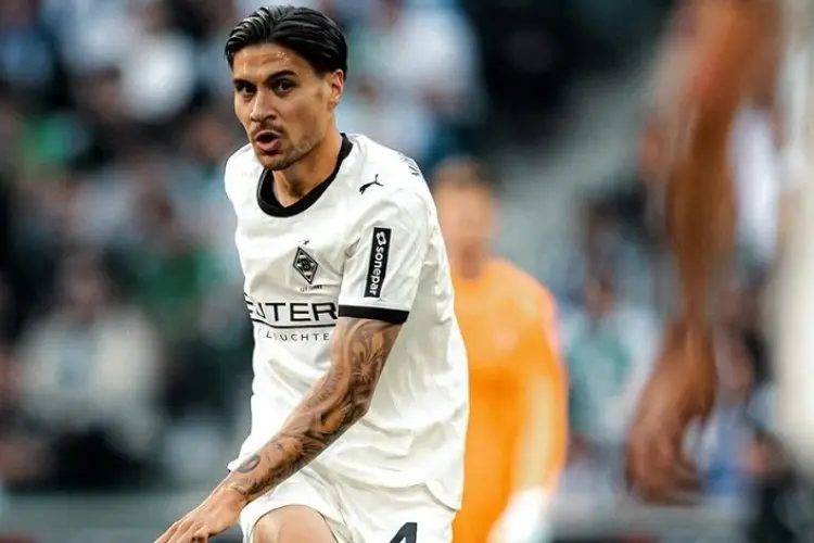 Kevin Diks Bertarung Spartan, Babak Pertama Leverkusen vs Monchengladbach Tanpa Gol