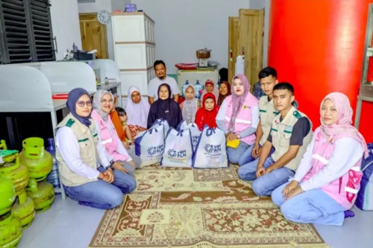 Salurkan bantuan Modan dan Peralatan Usaha, Kolaborasi YBM PLN dan PLN UP3 Sumedang Perkuat UMKM
