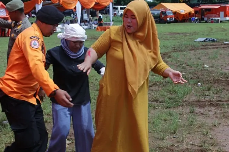 42 Kali Gempa Selama 2 Hari, BPBD Kabupaten Bogor Rakit Tenda Pengungsian di Pamijahan dan Leuwiliang