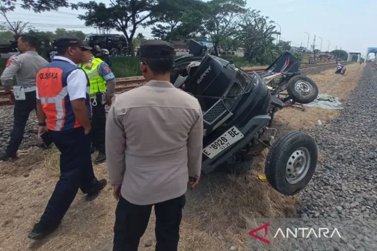 Lagi, Kereta Api Tabrak Mobil di Perlintasan Tanpa Penjaga, Begini Respon PT KAI