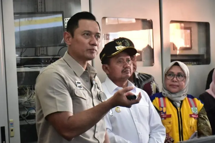 Bendungan Jatigede Bakal Jadi PLTS Terapung