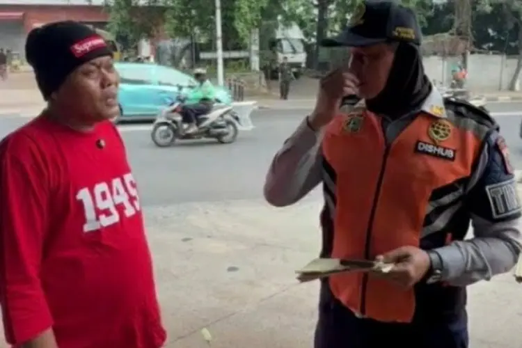 Sule Ditilang Dishub Saat Berangkat Kerja, Netizen: Tilang Aja Bikin Konten