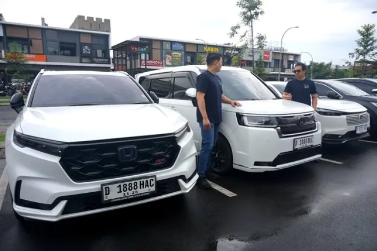 FOTO: Mobil Hybrid Honda Mulai Jadi Penggerak Penjualan