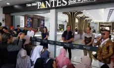 Toko Mas Pantes Bikin Heboh Masyarakat Ujung Berung Bandung