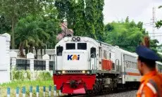 Elektrifikasi Jalur Kereta Padalarang-Cicalengka Ditargetkan 2027, Pemerintah Daerah Menanti Kepastian