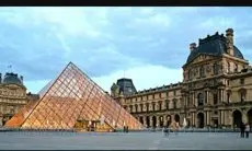 Polisi Tangkap Pelaku Pencurian Permata di Museum Louvre, Salah Satu Tersangka Nyaris Kabur ke Luar Negeri