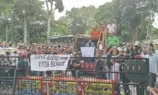 Ratusan Pemilik dan Sopir Angkot Ontrog Balai Kota, Tuntut Kejelasan Program Transportasi Kota Bogor
