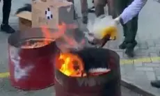 Mahkota Cenderawasih Dibakar, DPR Sebut Simbol Kehormatan Papua Tak Bisa Disamakan dengan Barbuk Biasa