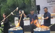 Potensi Rugikan Negara hingga Rp5,1 Miliar, DJBC Jabar Musnahkan 6,8 Juta Batang Rokok Ilegal