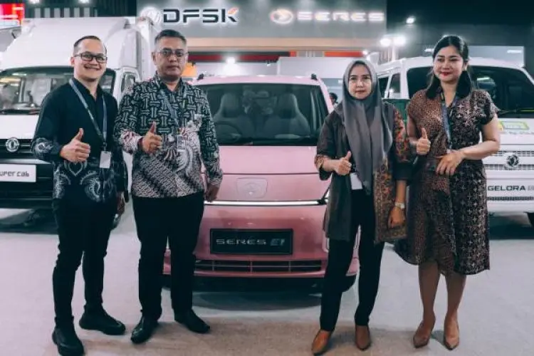 DFSK dan SERES Perkuat Komitmen Mobilitas di Jabar via GIIAS Bandung 2025