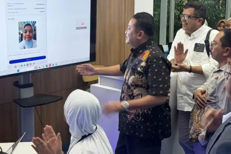 Uji Coba Implementasi Registrasi Kartu SIM XLSMART dengan Menggunakan Teknologi Biometrik Pengenalan Wajah 
