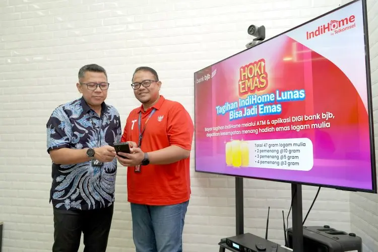 Telkomsel Bagikan total 47 Gram Logam Mulia dari Program HOKI Emas Telkomsel dengan bank bjb