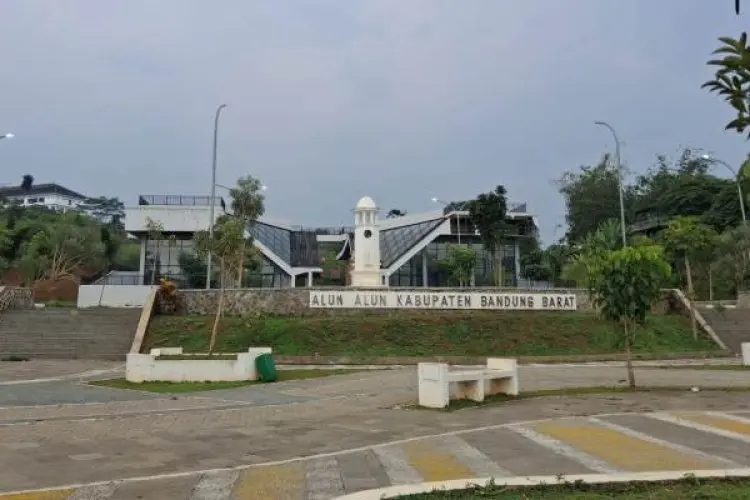 PKL Underpass Padalarang Ditertibkan dan Alun-alun Siap jadi Magnet UMKM KBB