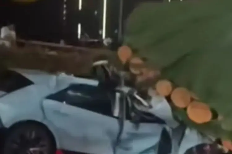 Kecelakaan Maut di Joglo Raya, Pengemudi Avanza Kehilangan Kendali dan Tewas di Tempat