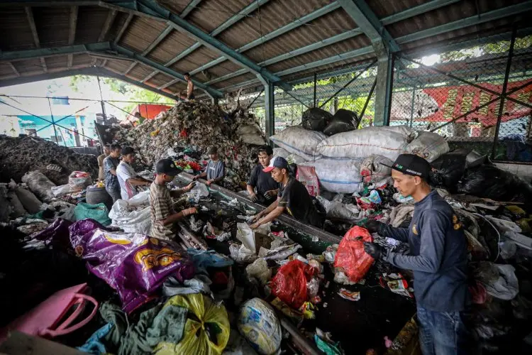 Warga Kota Bandung Akan Didampingi Pendamping Sampah, Program Baru Tekan Volume ke TPA