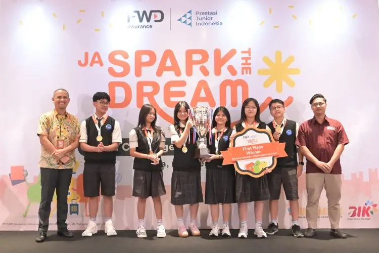 FWD Insurance dan PJI Gelar JA SparktheDream Social Challenge 2025, Dorong Literasi Keungan di Kalangan Pelajar