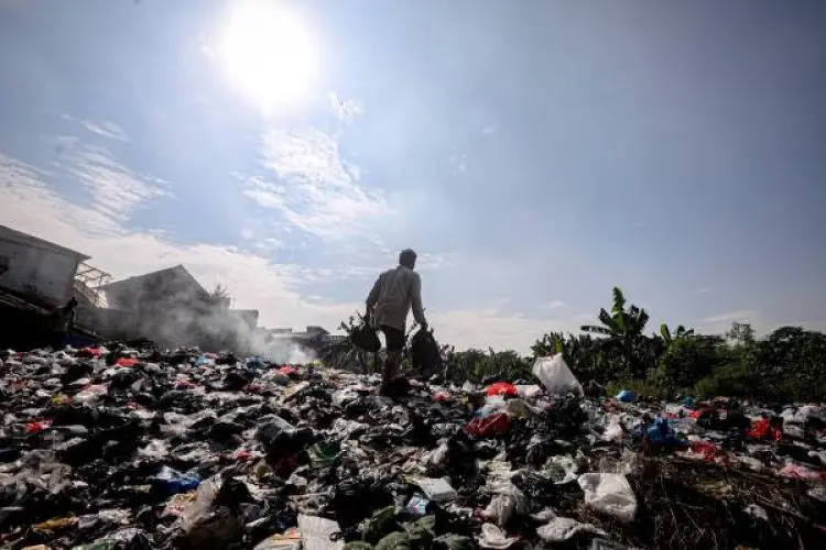 Bandung Krisis Sampah, Pemkot Dipaksa Urus Mandiri Usai TPA Sarimukti Over Capacity