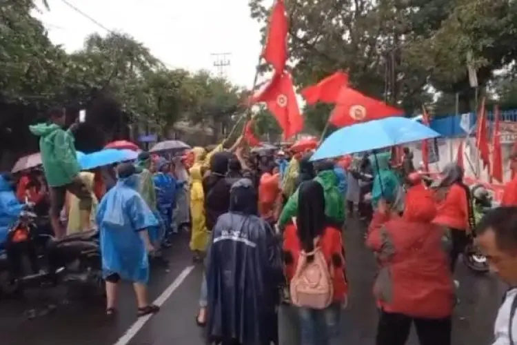 Tak Punya Program Spesifik Cegah PHK, Disnakertrans Jabar Andalkan Dialog dan Kebijakan Upah