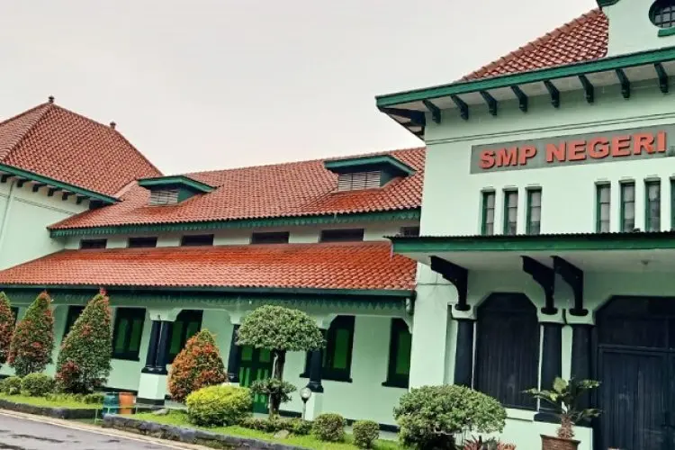 SMPN 2 Bandung Bantah Urunan Pensi Bersifat Wajib, Rencana Undang DJ Tenxi Dibatalkan