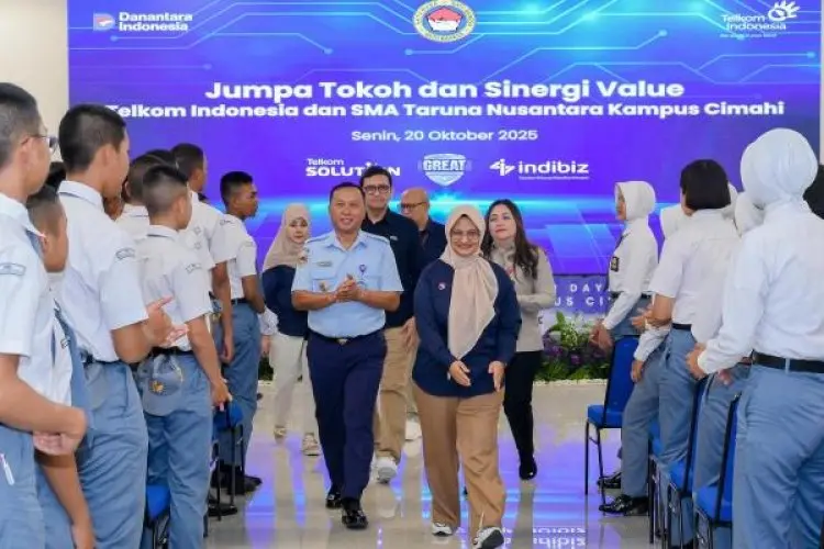 Di SMA Taruna Nusantara Cimahi, Telkom Perkuat Sistem Pendidikan Berbasis Digital