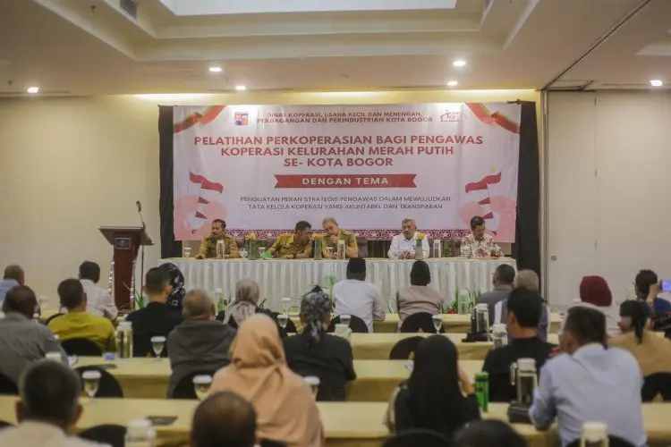 DinKUKMDagin Gelar Pelatihan untuk Pengawas KKMP, Wali Kota: Koperasi Harus Maju dan Berjalan Bersama