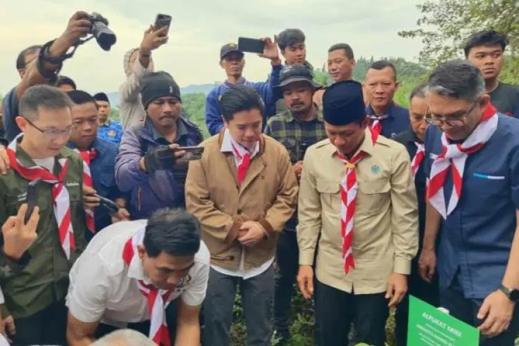 Pulihkan Lingkungan Hidup di Puncak, PTPN dan Mitra KSO Tanam Ribuan Pohon
