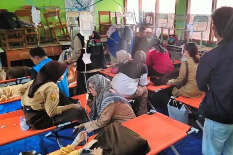 Lebih dari 2.000 Siswa di Bandung Barat jadi Korban Keracunan Program MBG, Ini Kronologinya