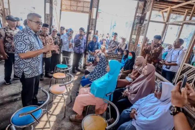 Farhan Ajak Warga Bandung Utara Siaga Longsor dan Bencana Lingkungan