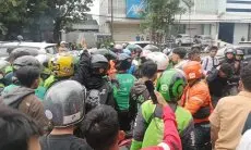 Polisi Bergerak Cepat Redam Bentrok Debt Collector dan Ojol di Jalan BKR Bandung