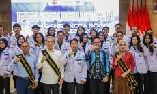 Jadi Ayah dan Bunda GenRe, Dedie dan Yantie Rachim Siap Membina Generasi Muda