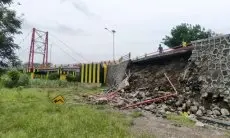 BPBD Kabupaten Cirebon Lakukan Asesmen Jebolnya Abutment Jembatan Gantung Losari