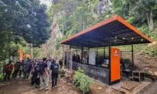Bersama Eiger, Legenda Panjat Mamay S Salim Ajak Generasi Muda Rawat dan Jaga Tebing Karst Citatah 125
