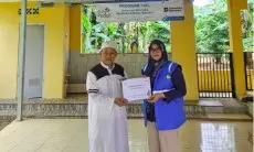 PLN Wujudkan Kenyamanan Beribadah Lewat Bantuan Renovasi Masjid Miftahul Barokah Desa Cikahuripan