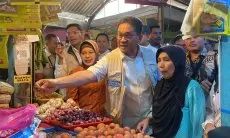 Jelang Natal dan Tahun Baru, Mendag Turun Langsung Pantau Pasar Cihapit Kota Bandung