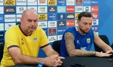 Bojan Hodak Lebih Perhatikan Persija Ketimbang Borneo FC