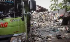 Pemkot Bandung Bereskan Tumpukan Sampah, Farhan Tunggu Kepastian Kebijakan KLH