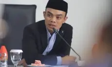 Peringatan Hari Guru Nasional 2025, Wakil Ketua DPRD KBB Asep Dedi Soroti Komitmen Pemda Soal Program Prioritas Pendidikan